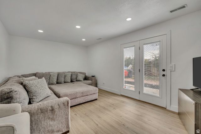 4217 W ROSE CIR, Salt Lake City, UT 84118