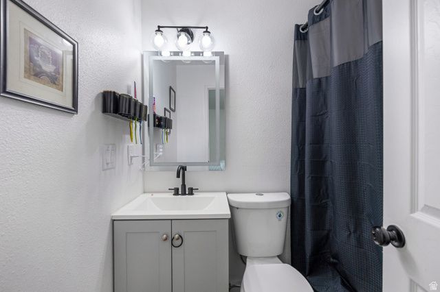 4217 W ROSE CIR, Salt Lake City, UT 84118