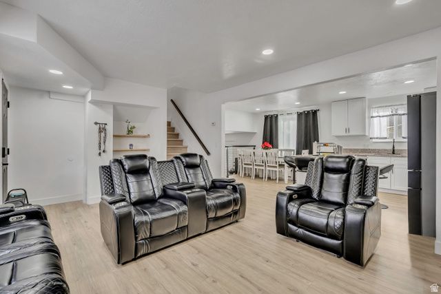 4217 W ROSE CIR, Salt Lake City, UT 84118