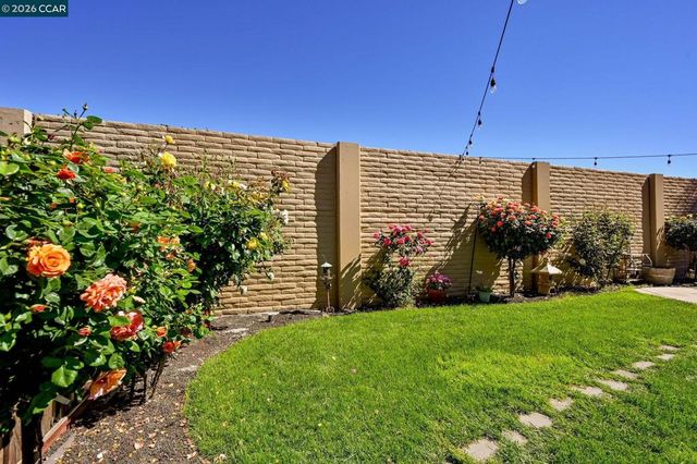 4736 Mammouth Ln, Oakley, CA 94561