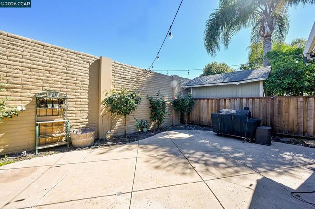 4736 Mammouth Ln, Oakley, CA 94561