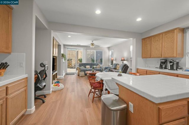 4736 Mammouth Ln, Oakley, CA 94561