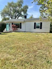 2905 N Rosewood Avenue, Muncie, IN 47303