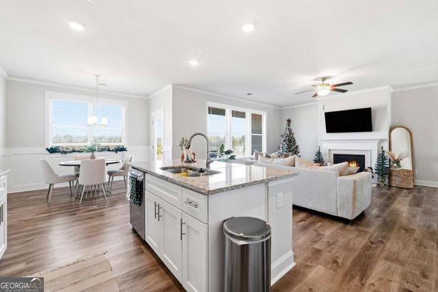 140 Lott Creek Court, Braselton, GA 30517