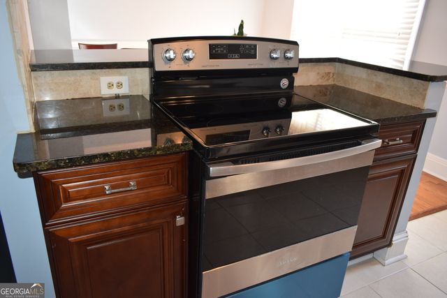 6118 Queen Anne Court, Norcross, GA 30093