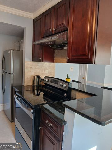 6118 Queen Anne Court, Norcross, GA 30093