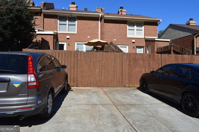 6118 Queen Anne Court, Norcross, GA 30093