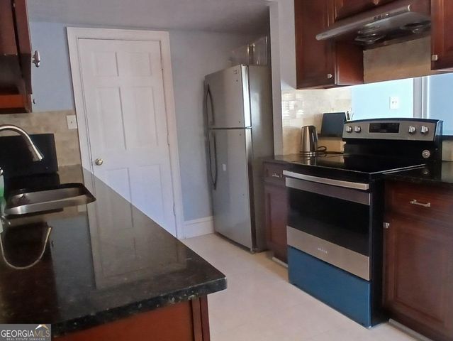 6118 Queen Anne Court, Norcross, GA 30093