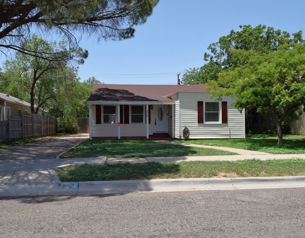 504 Holmsley, Midland, TX 79701
