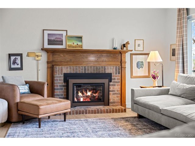 755 Old Stone Dr, Highlands Ranch, CO 80126