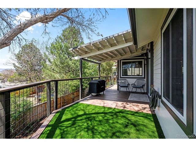755 Old Stone Dr, Highlands Ranch, CO 80126