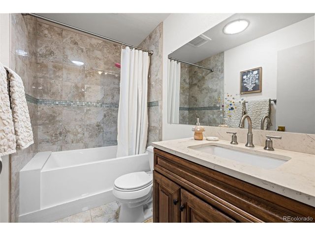 755 Old Stone Dr, Highlands Ranch, CO 80126