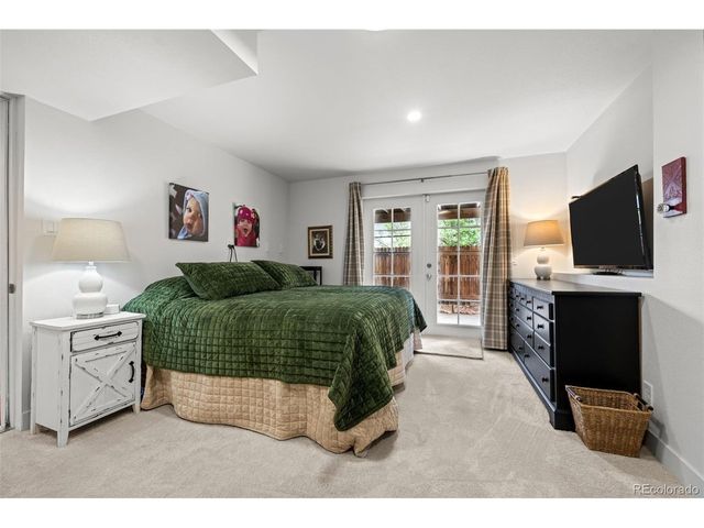 755 Old Stone Dr, Highlands Ranch, CO 80126