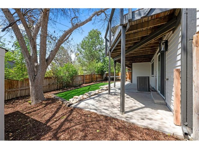 755 Old Stone Dr, Highlands Ranch, CO 80126