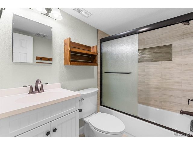 8905 Prickly Pear Cir, Parker, CO 80134