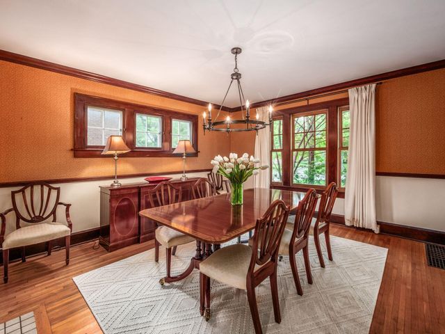 1635 Cambridge Boulevard, Upper Arlington, OH 43212