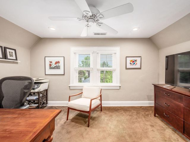 1635 Cambridge Boulevard, Upper Arlington, OH 43212