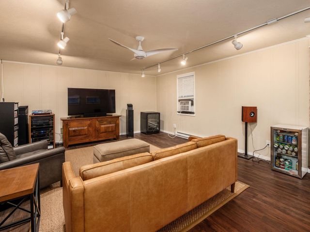 1635 Cambridge Boulevard, Upper Arlington, OH 43212