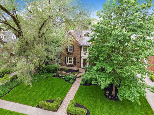 1635 Cambridge Boulevard, Upper Arlington, OH 43212