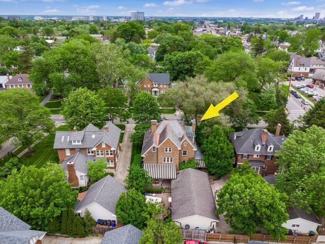 1635 Cambridge Boulevard, Upper Arlington, OH 43212