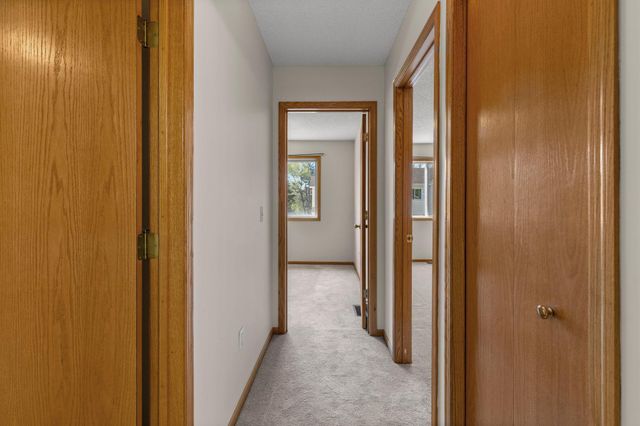 2756 Cutters Grove Circle, Anoka, MN 55303