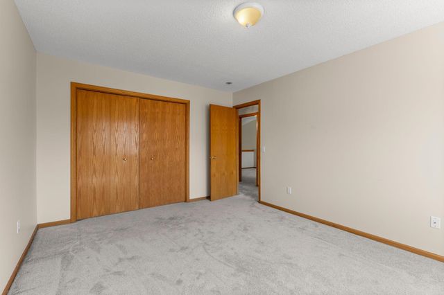 2756 Cutters Grove Circle, Anoka, MN 55303