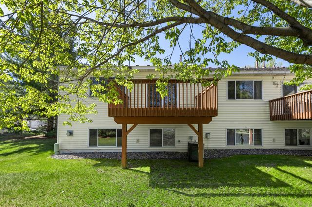 2756 Cutters Grove Circle, Anoka, MN 55303