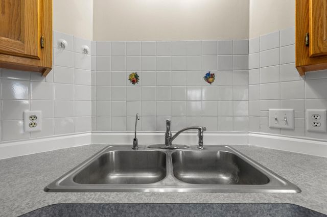 2756 Cutters Grove Circle, Anoka, MN 55303