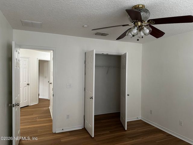 1305 HAWKS CREST Drive, Middleburg, FL 32068