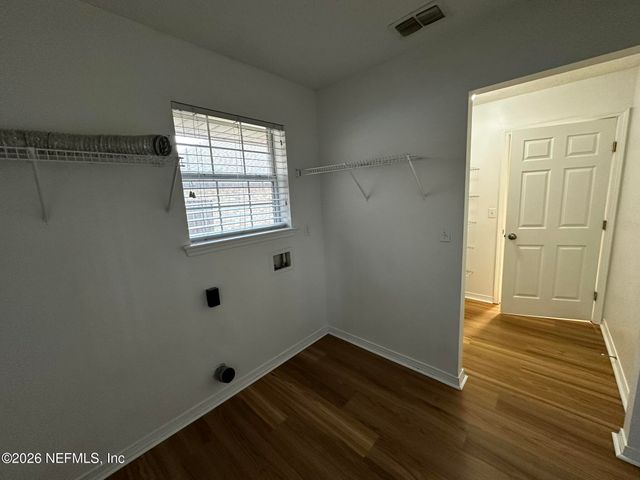 1305 HAWKS CREST Drive, Middleburg, FL 32068