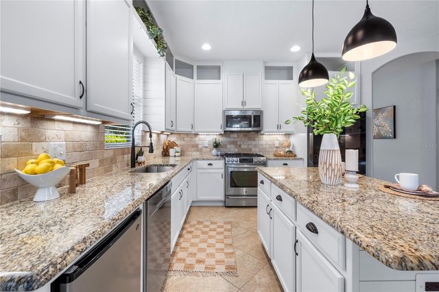8538 MAY PORT COURT, Land O Lakes, FL 34638