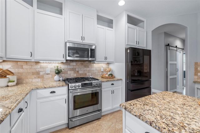 8538 MAY PORT COURT, Land O Lakes, FL 34638