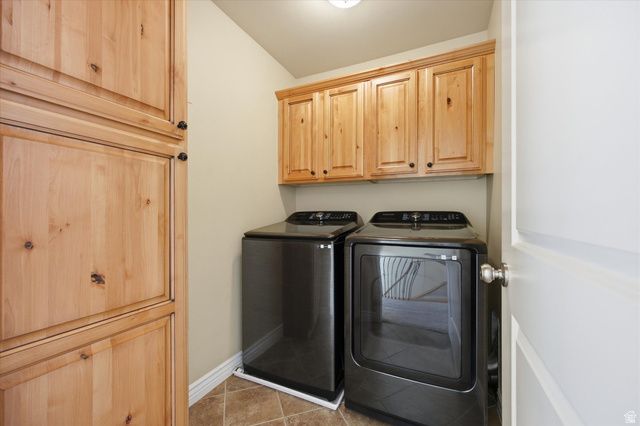 10708 S OZARKS DR, South Jordan, UT 84009