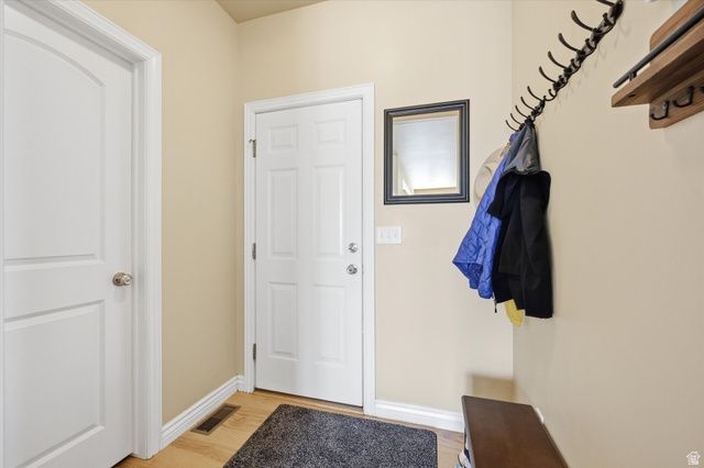 10708 S OZARKS DR, South Jordan, UT 84009