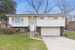 15217 WATERMAN Drive, South Holland, IL 60473