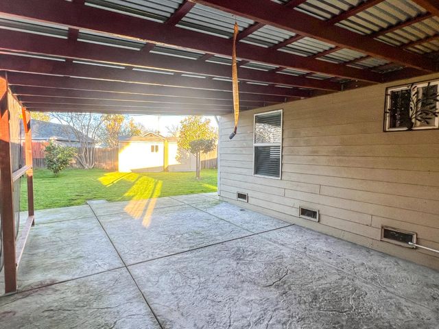 2029 Verano St, Sacramento, CA 95838