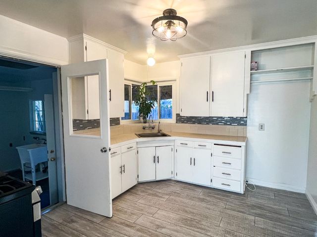 2029 Verano St, Sacramento, CA 95838