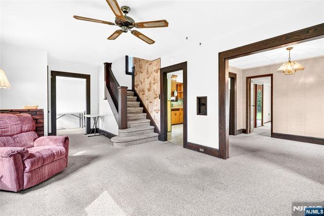 9 Long Avenue, Mahwah, NJ 07430