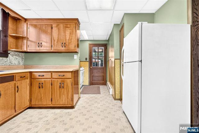 9 Long Avenue, Mahwah, NJ 07430