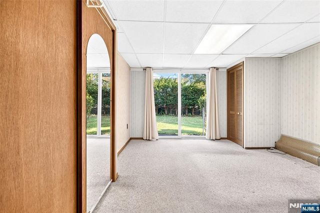 9 Long Avenue, Mahwah, NJ 07430