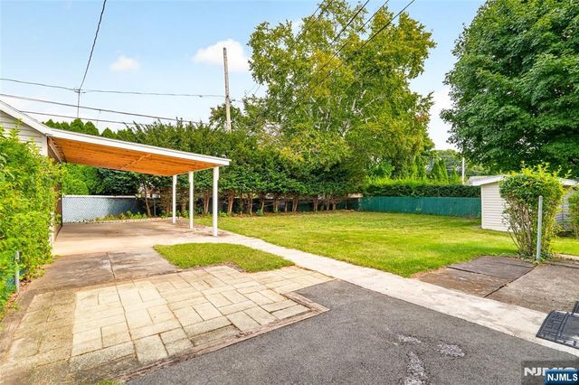 9 Long Avenue, Mahwah, NJ 07430