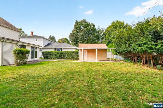 9 Long Avenue, Mahwah, NJ 07430