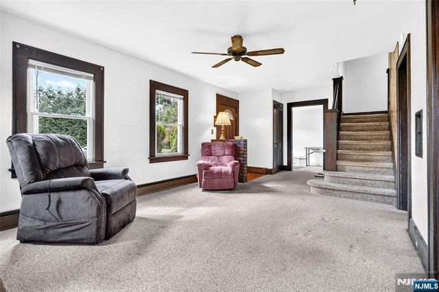 9 Long Avenue, Mahwah, NJ 07430