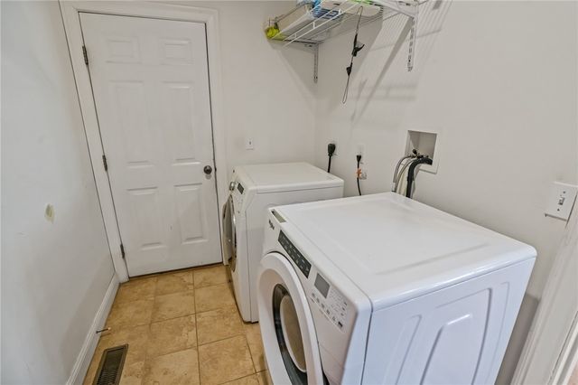 30 Alyssa Court, Scituate, RI 02831