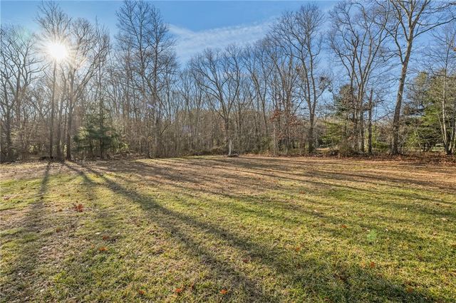 30 Alyssa Court, Scituate, RI 02831