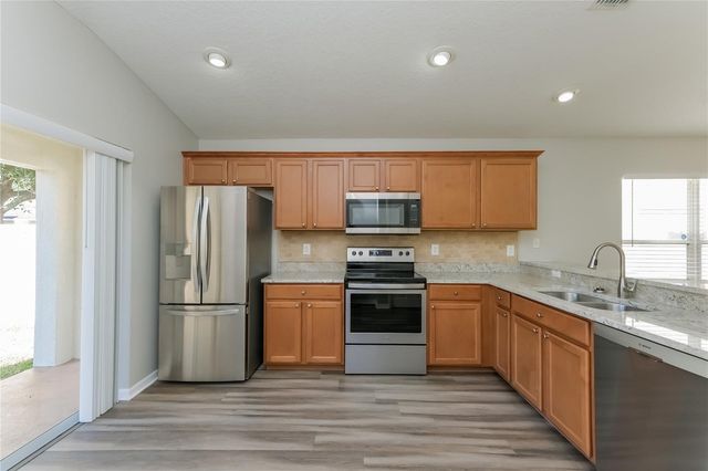 15411 PEACH STONE PLACE, Ruskin, FL 33573