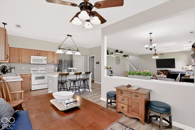 3553 White Cliff Way, Whitestown, IN 46075
