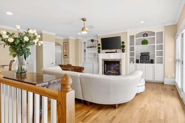 2660 Colgan SE Court, Atlanta, GA 30317