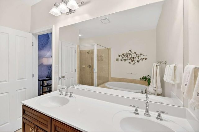 2660 Colgan SE Court, Atlanta, GA 30317