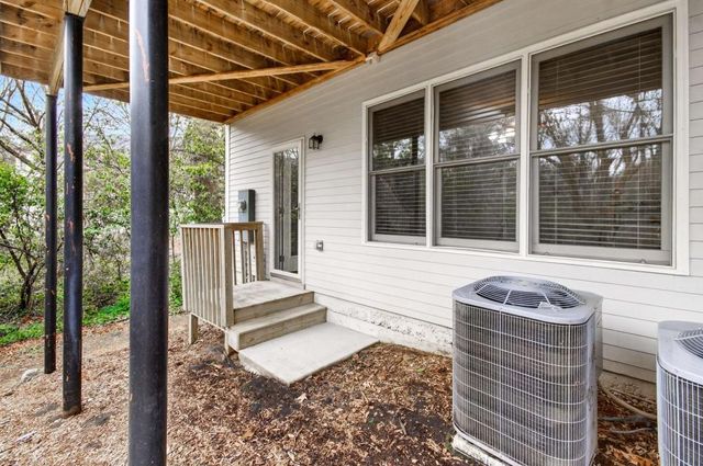 2660 Colgan SE Court, Atlanta, GA 30317